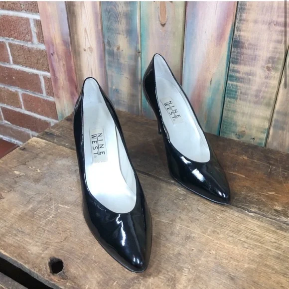 Leather Pump/Heel - Picture 3 of 6